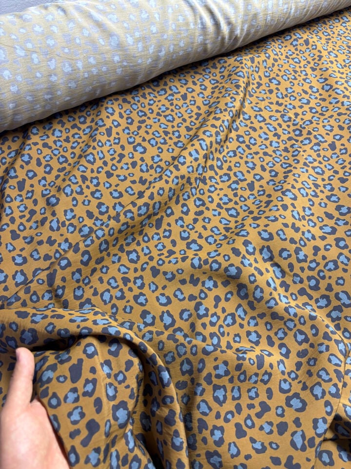 Leopar Desen Lilyum Modal